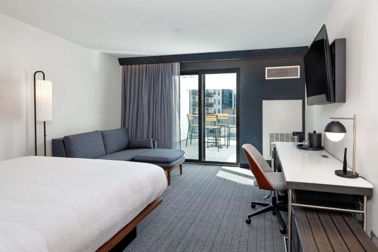 Courtyard By Marriott Richmond Scott'S Addition Екстериор снимка